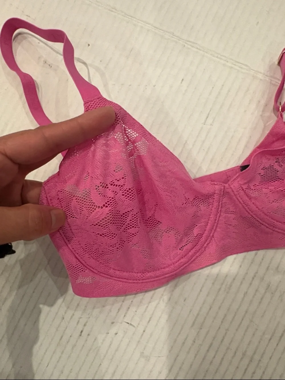 NWOT Natori Pink Sheer Lace Levitate Unlined Underwire Bra Size 32B - Picture 16 of 17